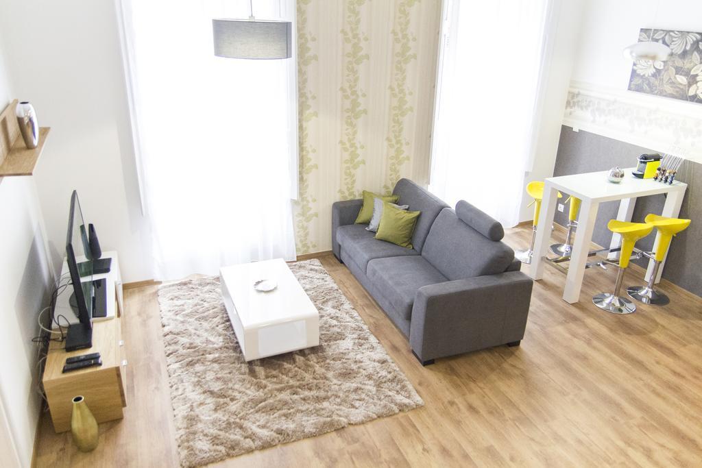 Luxury 2Br Apt By The Synagogue Budapest Luaran gambar