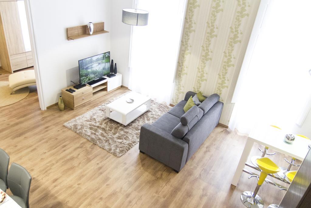 Luxury 2Br Apt By The Synagogue Budapest Luaran gambar